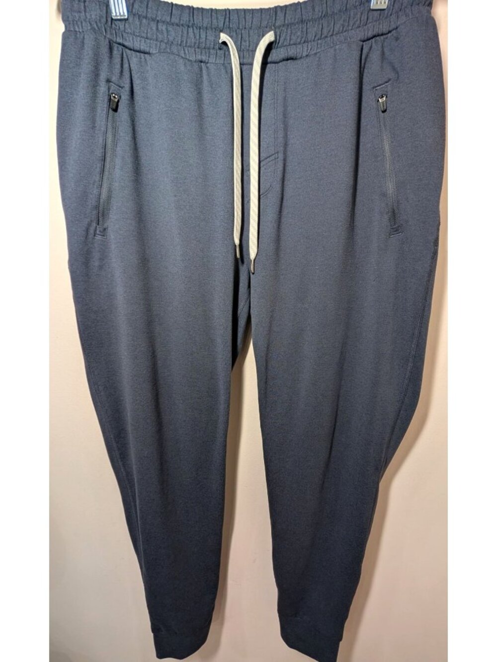 Vuori Men's Ponto Performance Jogger, Gray, Size Large